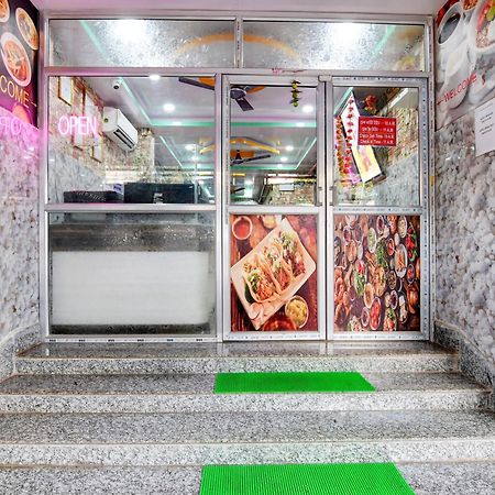 Joy Maa Tara Hotel & Restaurant コルカタ エクステリア 写真